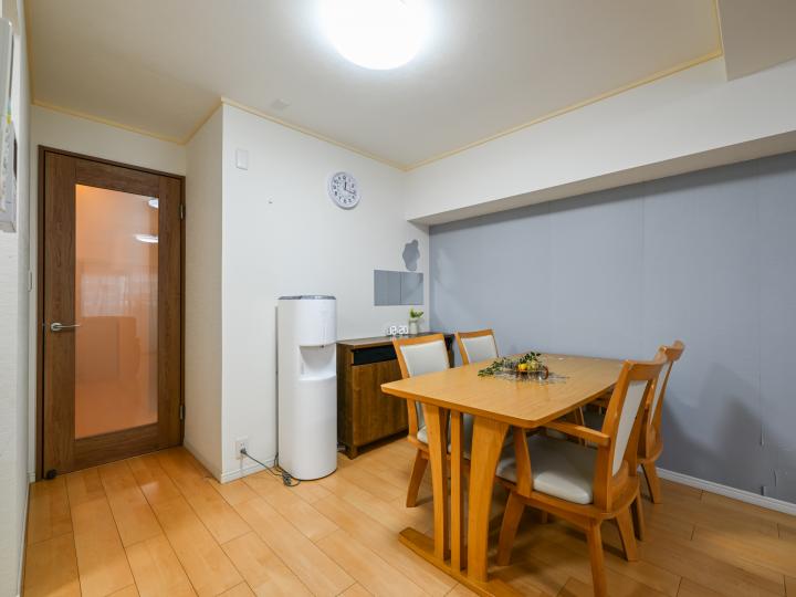 リビング×2LDK×最上階×南東向き LDK20.5帖・2020年リフォーム済