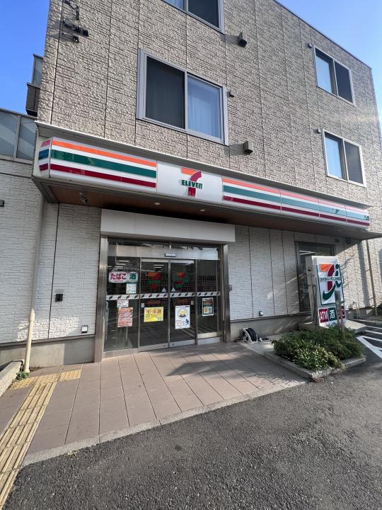 ■セブンイレブン世田谷北烏山店 徒歩1分