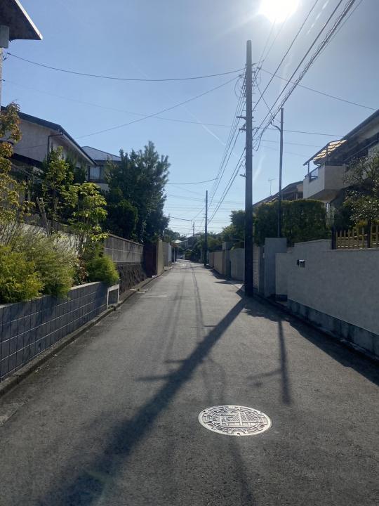 前面道路は公道5m