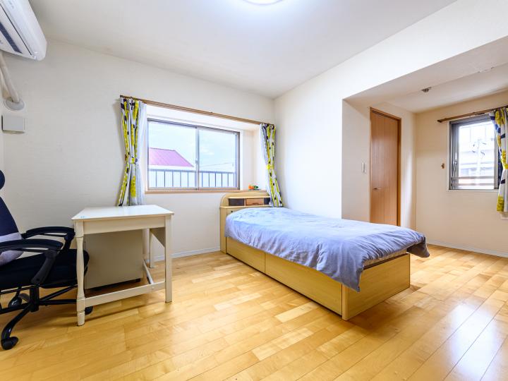 洋室１０．１帖　WICクローゼットあり