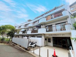 ライオンズマンション六本松第２の外観