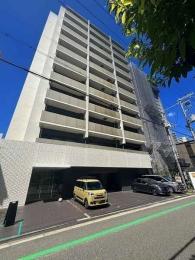 レジュールアッシュ梅田WESTの外観