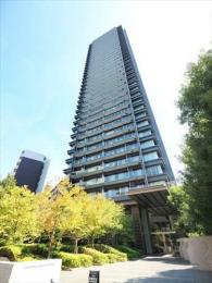 シティタワー大阪福島の外観