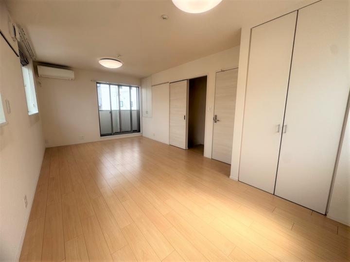 5.2帖と6.4帖にセパレートできる設計です。