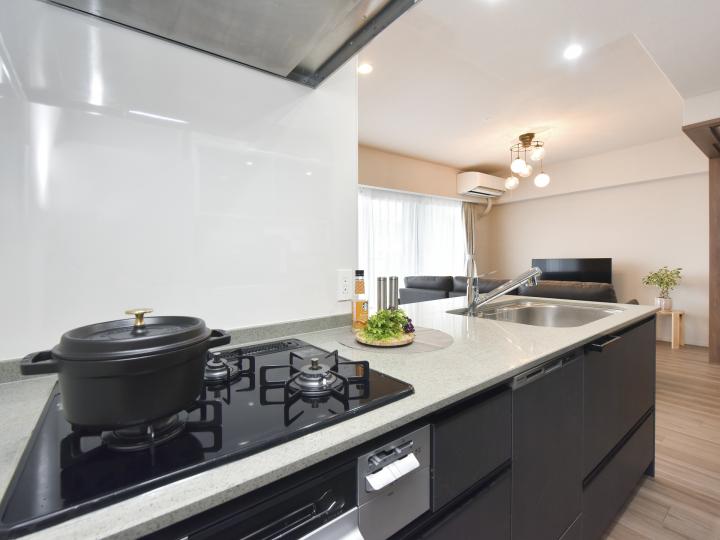 ■3口コンロ、食洗器付きです!(オプション:コンセント色を変更)ぜひ現地で確認ください!