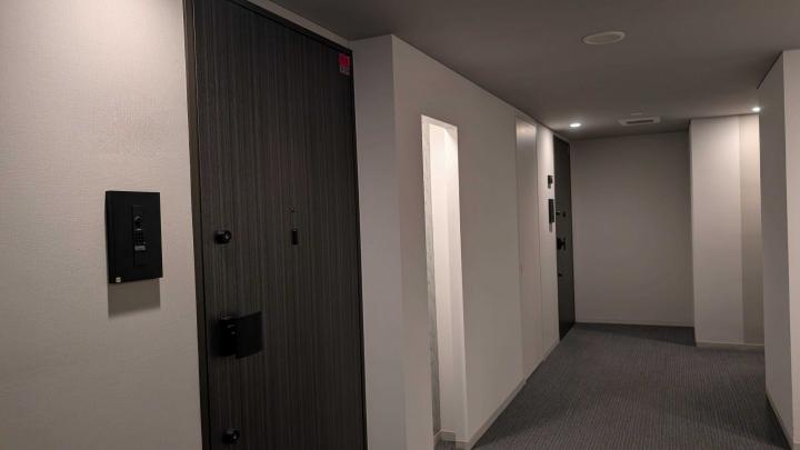 ホテルライクな内廊下
