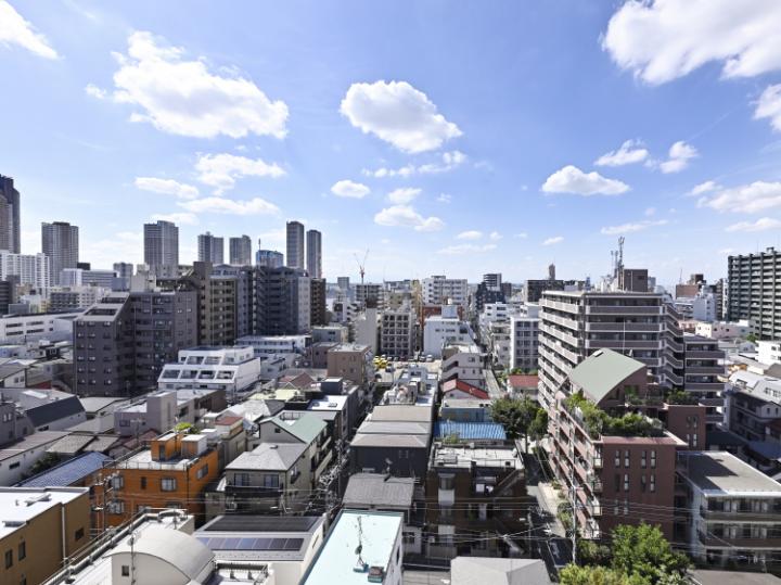 バルコニーからの眺望(富士山が望めます)