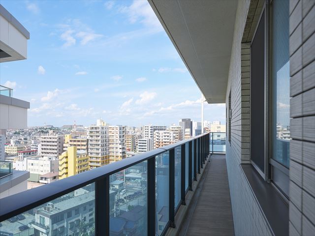 30平米超えのバルコニー