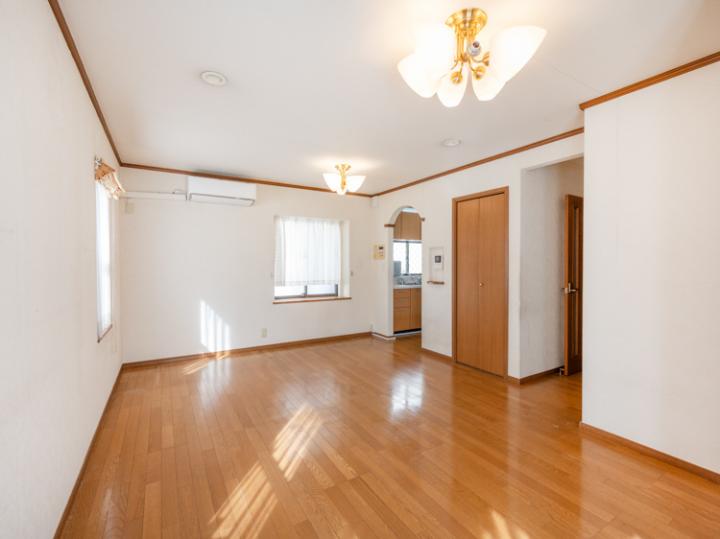 南側、西側に面しており、日当たり良好