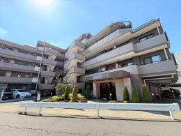 クレストフォルム武蔵新城の外観