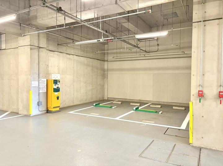 地下駐車場部分にはコインパーキングもございます