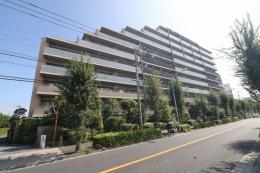 ザ ブルームテラスの外観