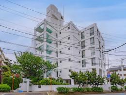 片瀬ロジュマンの外観