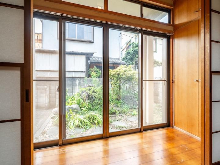 8.0帖和室の縁側