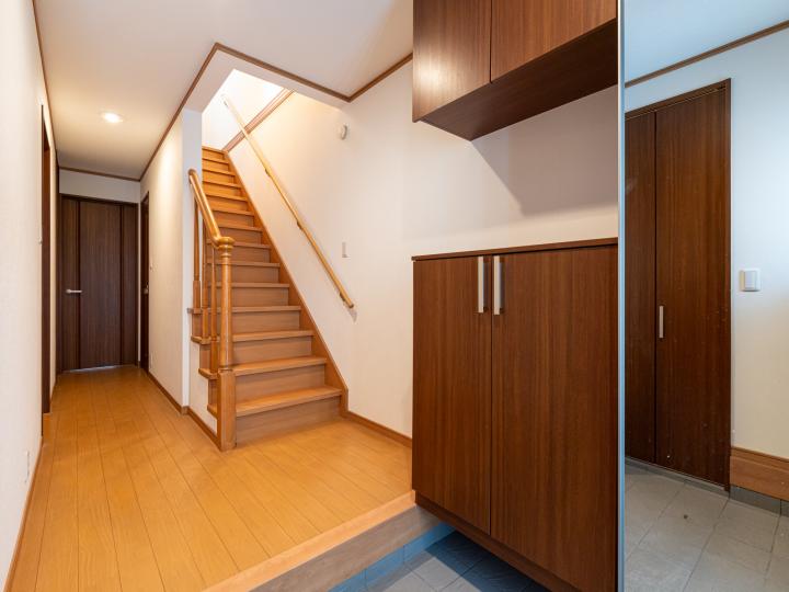 玄関から入ったときの印象はいかがでしょうか