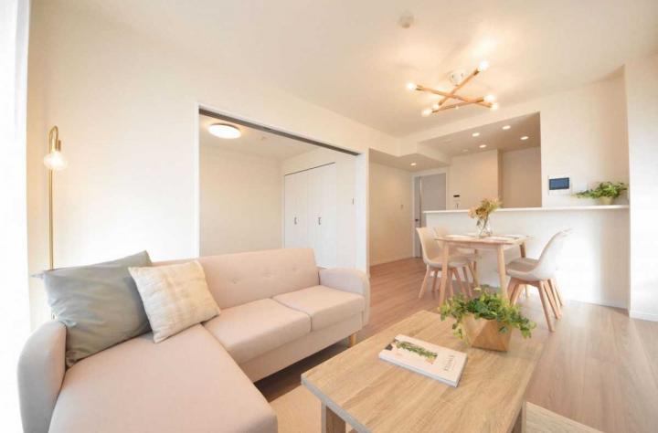 リビング・ダイニング：・家具、LDの照明は含まれません。