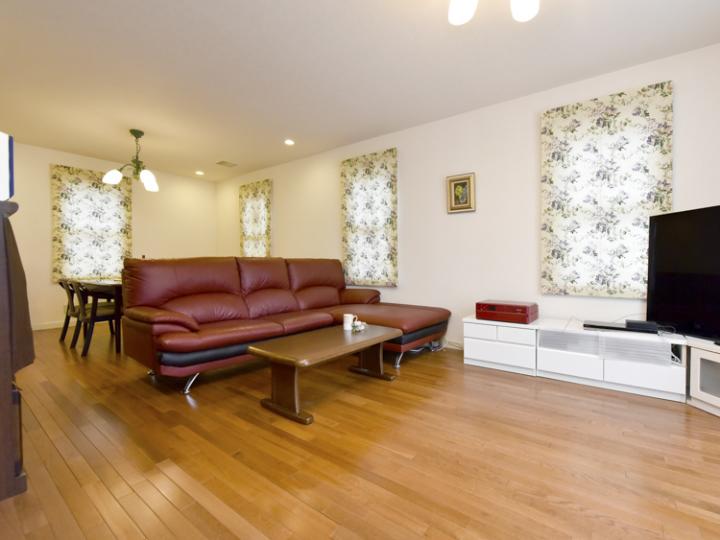 リビングダイニング