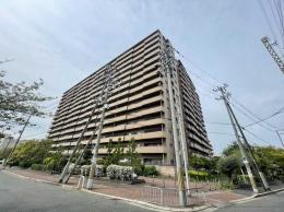 メゾンドール堺の外観