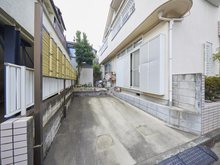 2台分が駐車可能です（サイズ現地要確認）