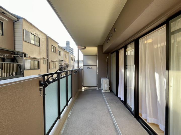 南向きバルコニーです。