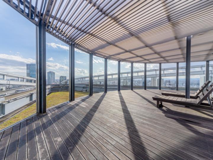 屋上スカイデッキ