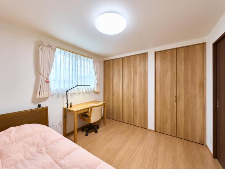 5.7帖サービスルーム