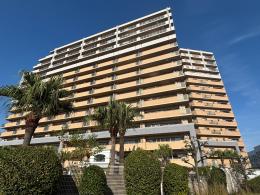 ウィズグラン泉ヶ丘の外観