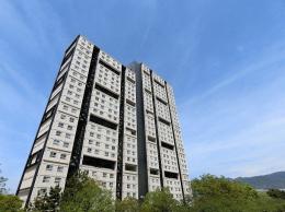 アステム芦屋Ｂ棟の外観