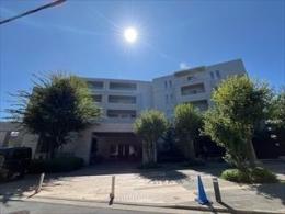 プラウド横濱鶴見　二見台の外観