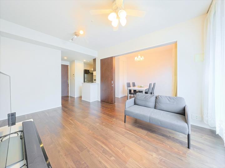 ■LDK13.3帖!天井高は約2600mmです!