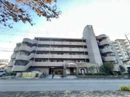 ユニーブル二子山公園の外観