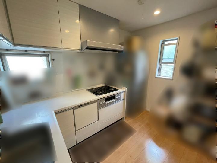 ■食器洗い乾燥機・3口ガスコンロ、グリル■窓有り