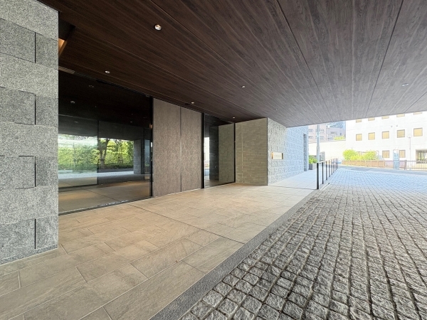 エントランスアプローチ