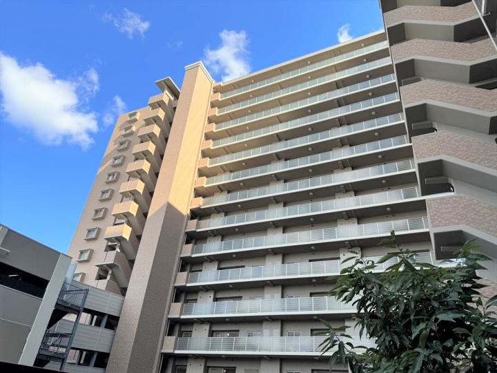 外観 アップルガーデン茨木8階部分