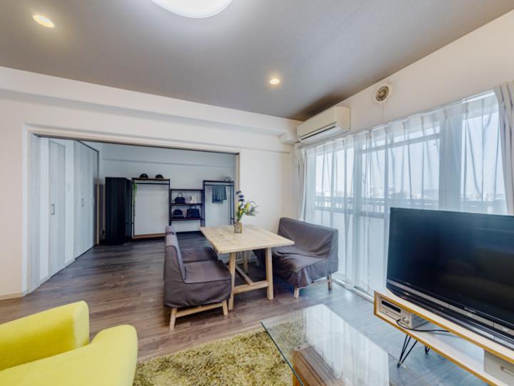 リビング横の洋室とは可動間仕切りで仕切られます