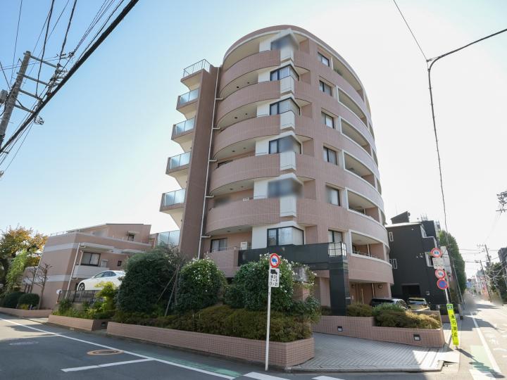 西側は7階ございます。