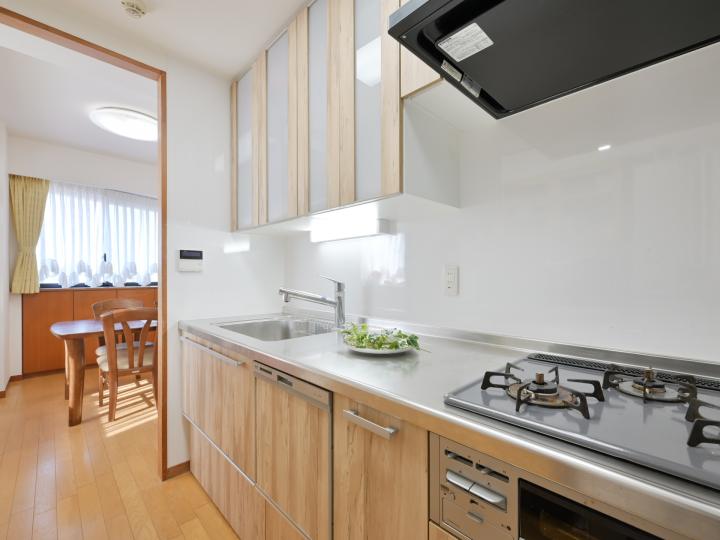 3口ガスコンロ付きキッチンです。