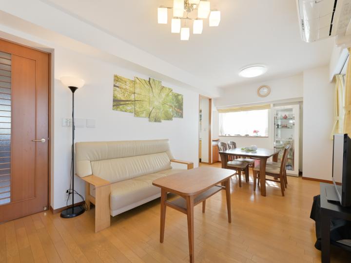 TES温水式床暖房がございます。