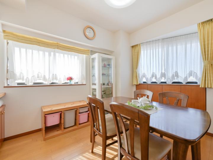 出窓もございます。