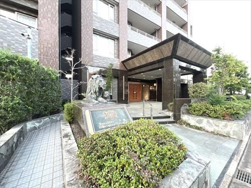 マンション入口