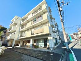 岸谷クリークコーポの外観