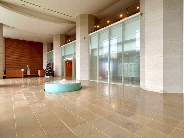 エントランスホール