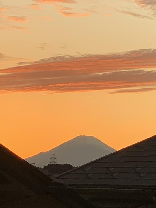 バルコニーから富士山を望めます(ただし、天候による)