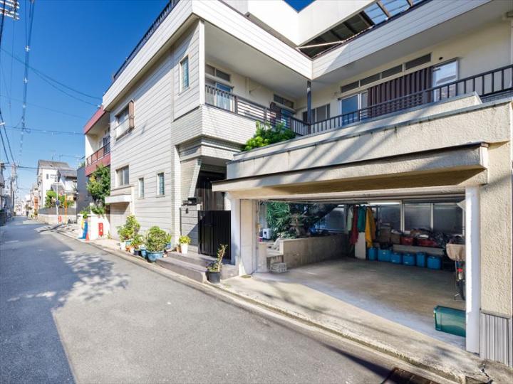 駐車スペースあり