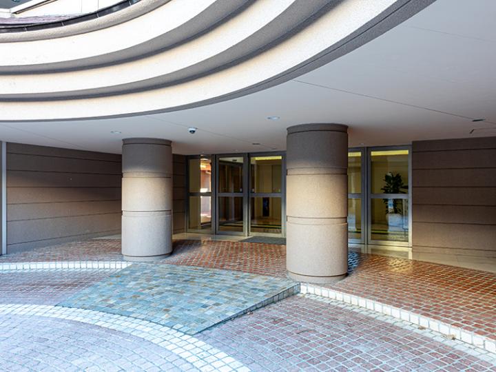 マンション共用部（メインエントランス）