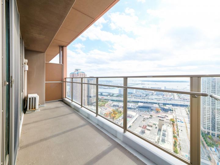 バルコニー面積27.64平米