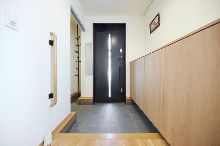 約1.5帖の玄関収納有